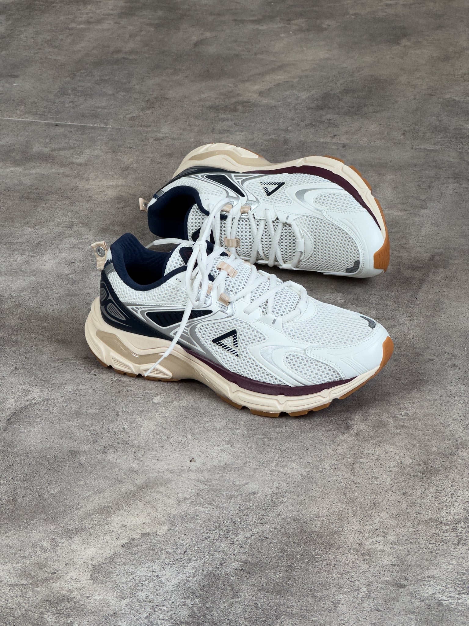 Baskets Peak Volkswagen Running Shoes