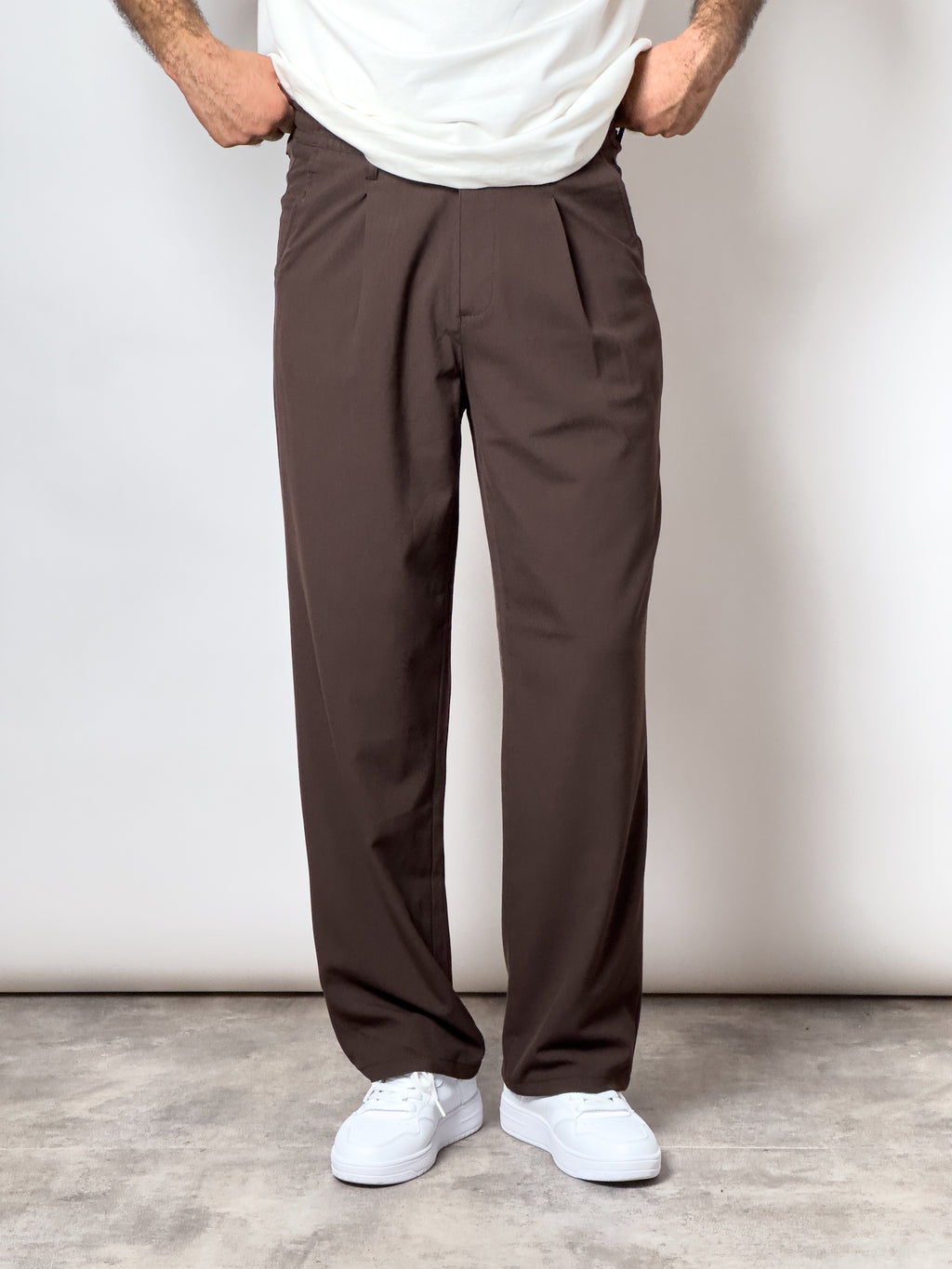 Pantalon classique coupe baggy