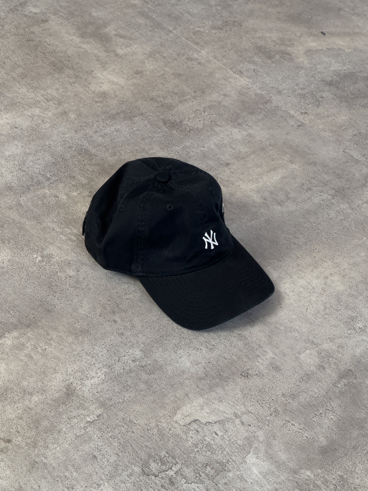 Casquette Ny brodée ajustable