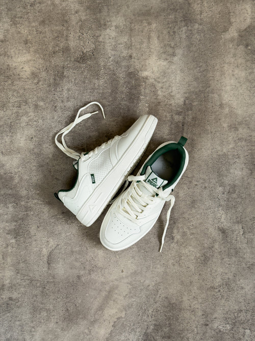 Basket Peak classic flat shoes